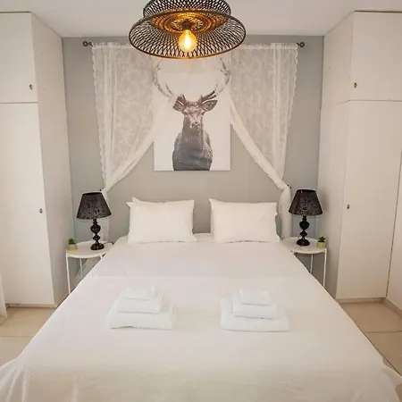 Estea - Rhea's Cozy 1 Bedroom Apartment Paphos