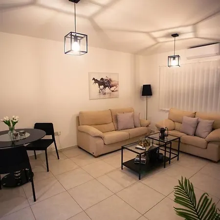 Apartment Estea - Rhea's Cozy 1 Bedroom *
